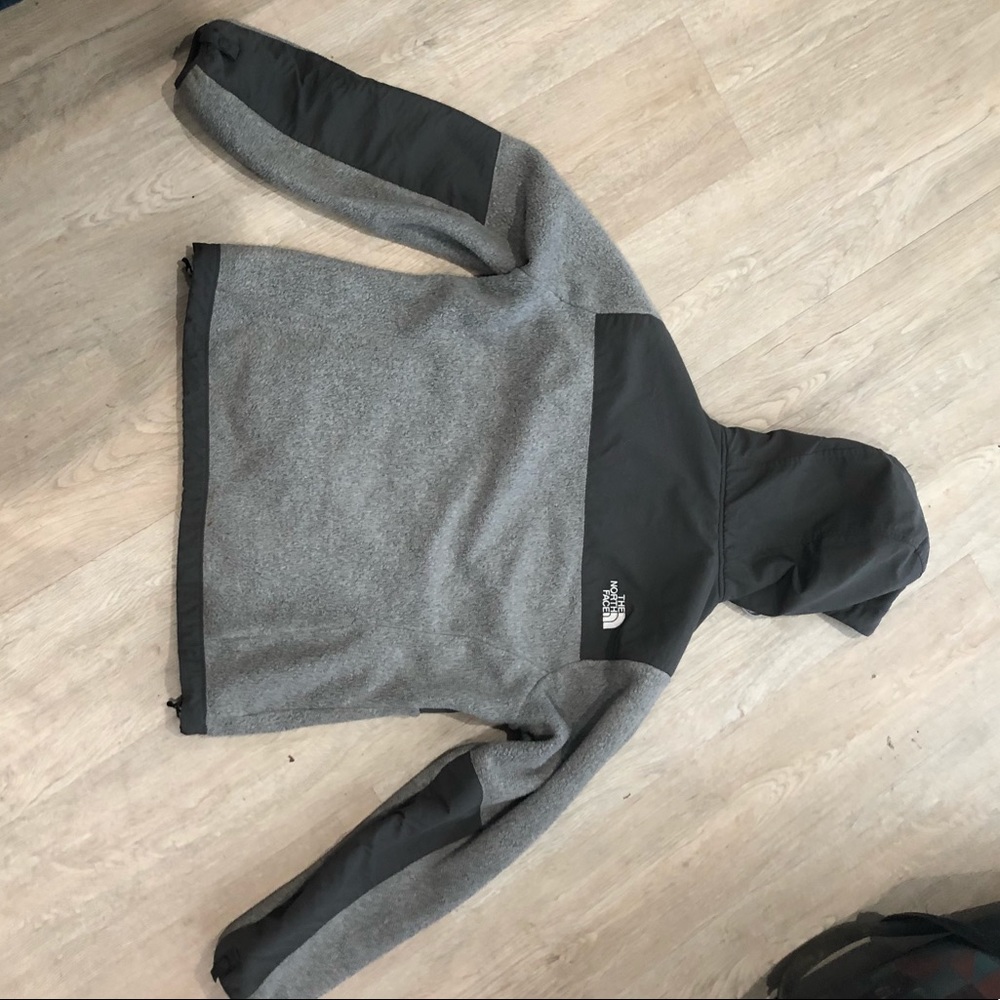North face fleece jacket